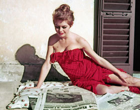 Brigitte bardot vetement hot sale